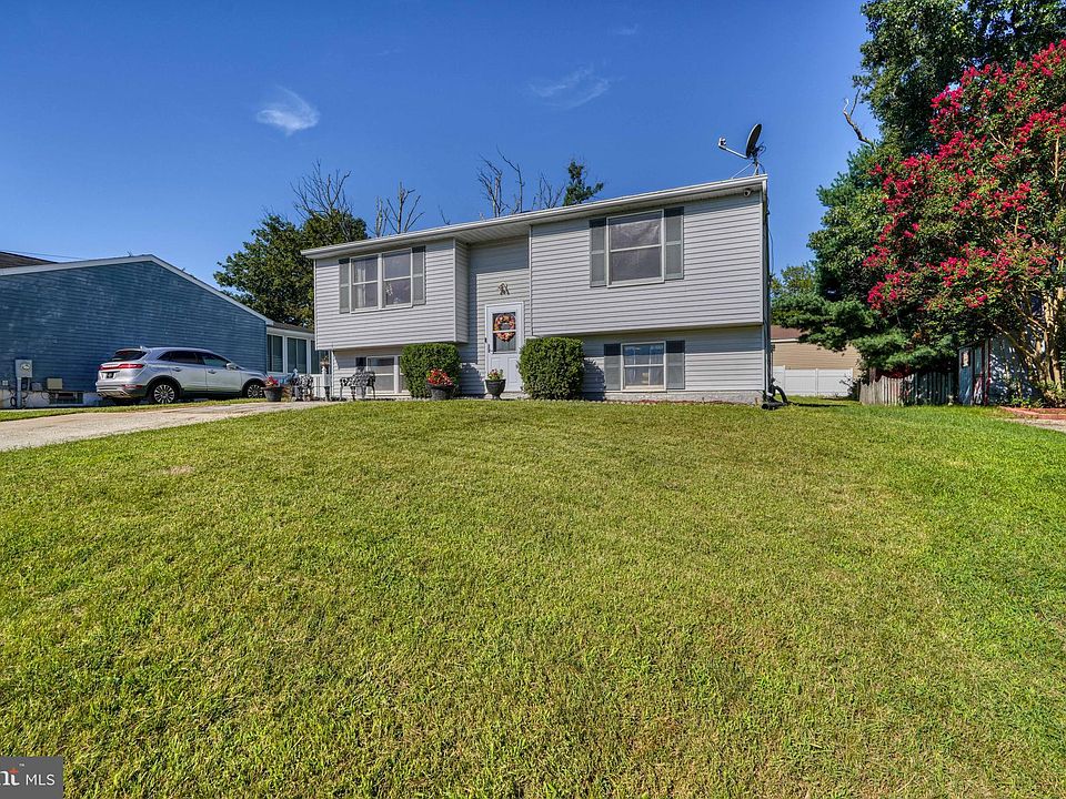 4 Pearlwood Ct, Parkville, MD 21234 Zillow