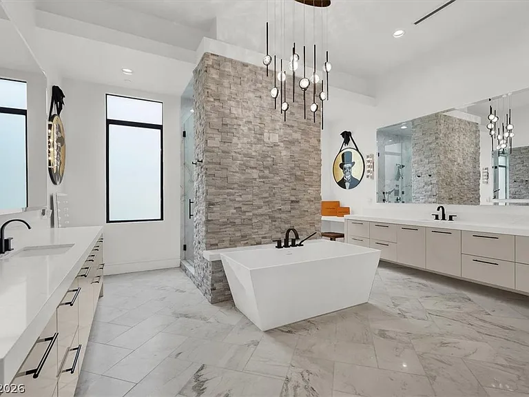 20 Pebble Hills Ct — Photo 32