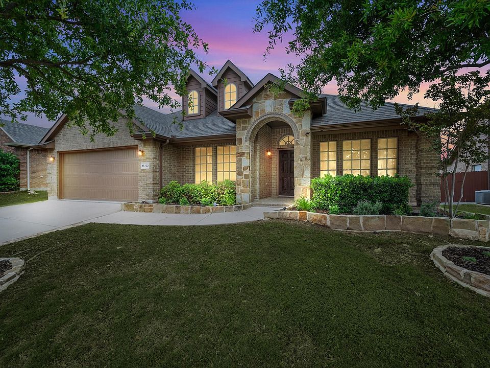 1st image of 15732 Carlton Oaks Dr