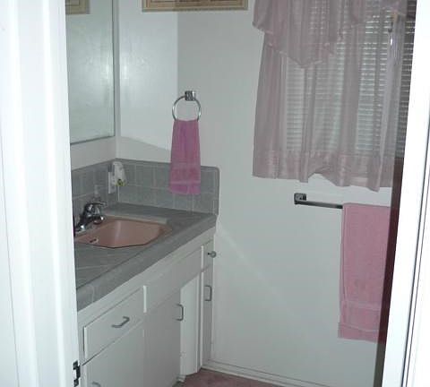4th image of 3525 N De Lay Ave