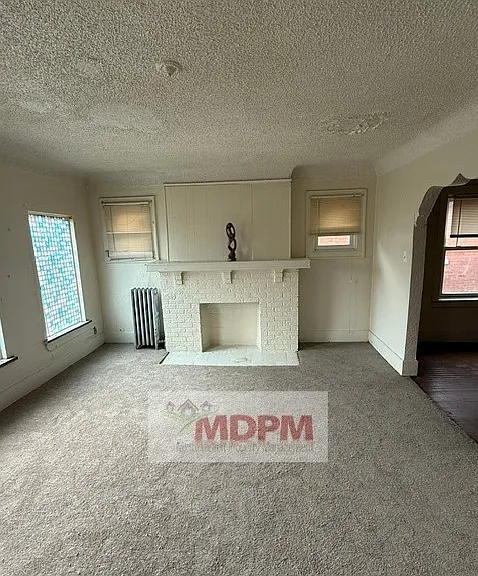 3296 Tuxedo St — Photo 4