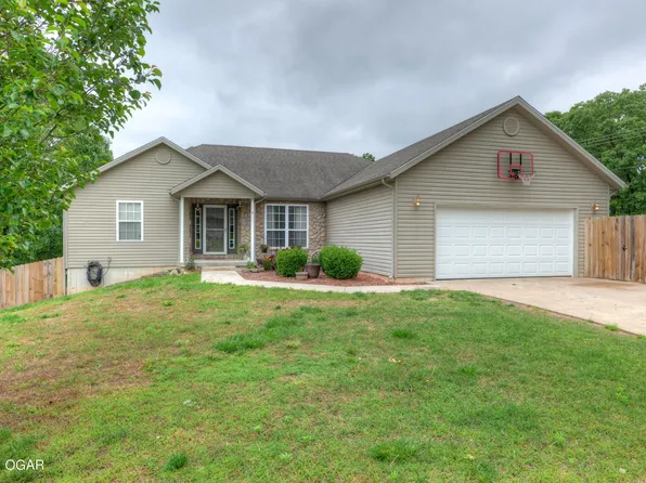 1930 W Elm Dr, Joplin, MO 64801