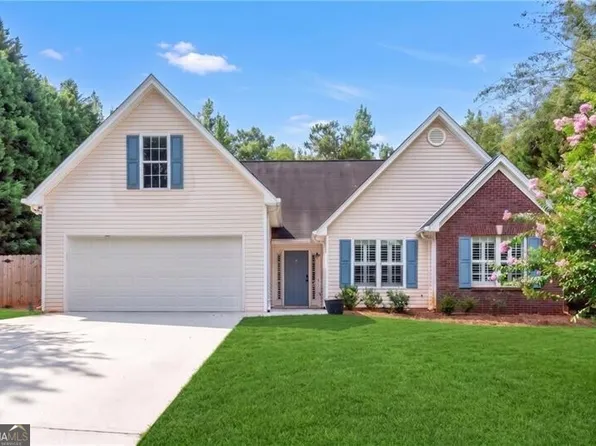 5461 Evergreen Forest Ct, Flowery Branch, GA 30542
