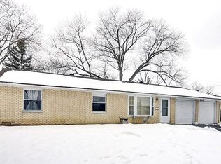 1004 Brian Ct, Englewood, OH