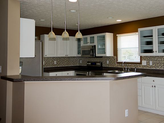 5th image of 3532 Brockton Ct