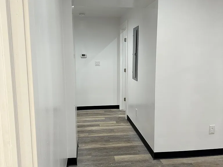 309 W Main St — Photo 12
