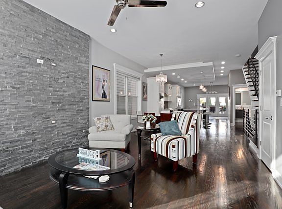 5th image of 3444 S Giles Ave