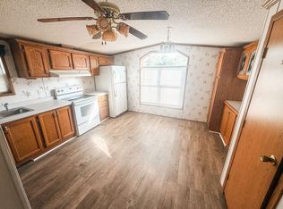 422 E Fountain Rd, Joplin, MO 64801