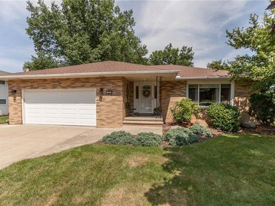 665 Lander Dr, Highland Heights, OH, 44143