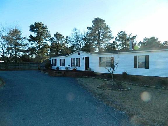 2nd image of 106 Holly Pl