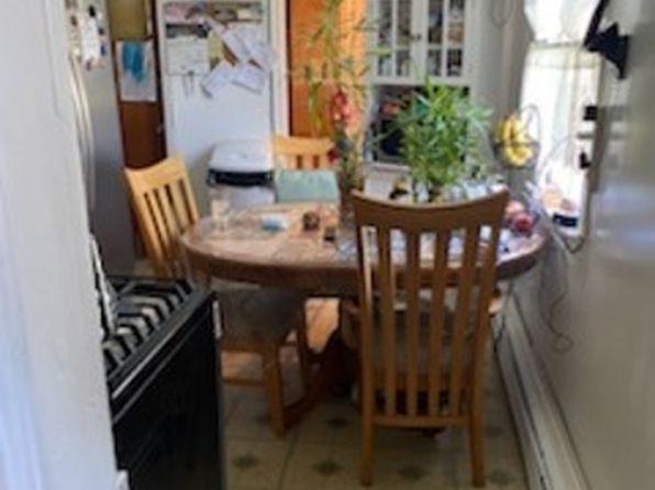 7 Mulberry St FLOOR 2