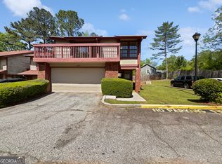 1084 Village Cir, Stone Mountain, GA 30088