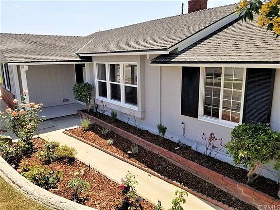 5th image of 2301 Westmont Dr