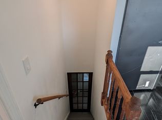8 Crescent Hl #2, Wakefield, MA 01880