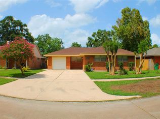 6127 Cavalier St, Houston, TX 77087