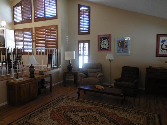 5th image of 446 Deerhurst Ave