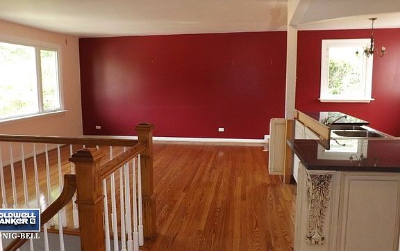 5th image of 8814 Oakwood Dr