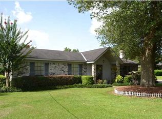 8900 Lea Ct, Mobile, AL 36695