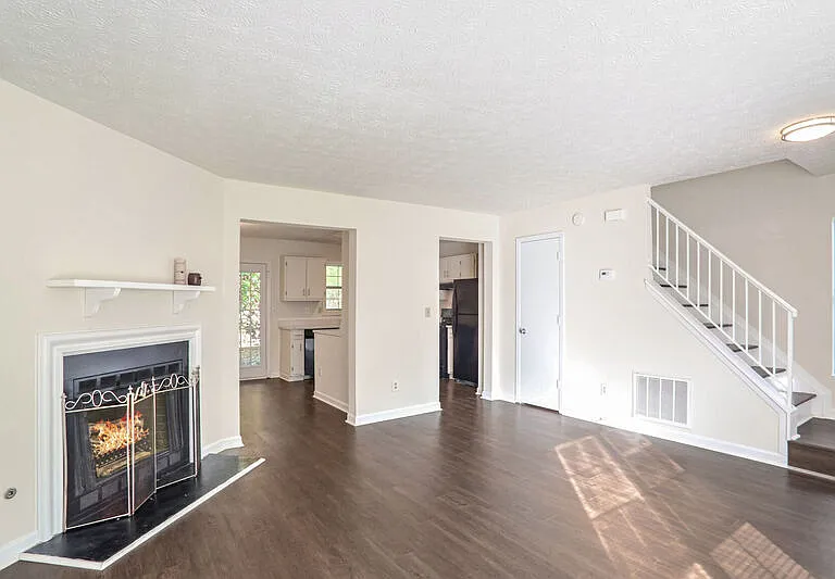 3579 Kennesaw Station Dr NW — Photo 2