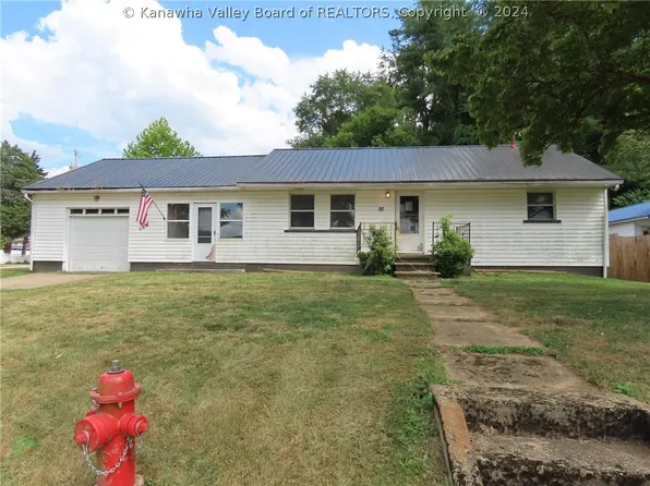56 Fruth Ln, Mason, WV 25260