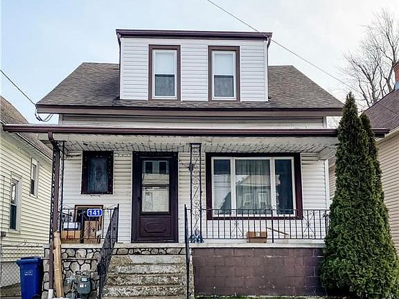 4th image of 141 Kenefick Ave