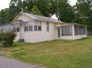 70 Warwick Rd, Villas, NJ 08251