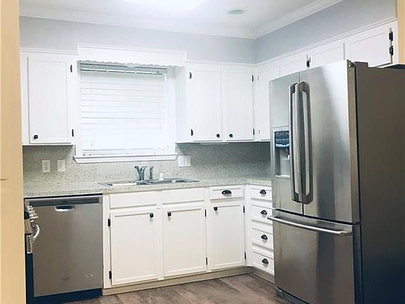 4th image of 2809 Silver Pine Ln