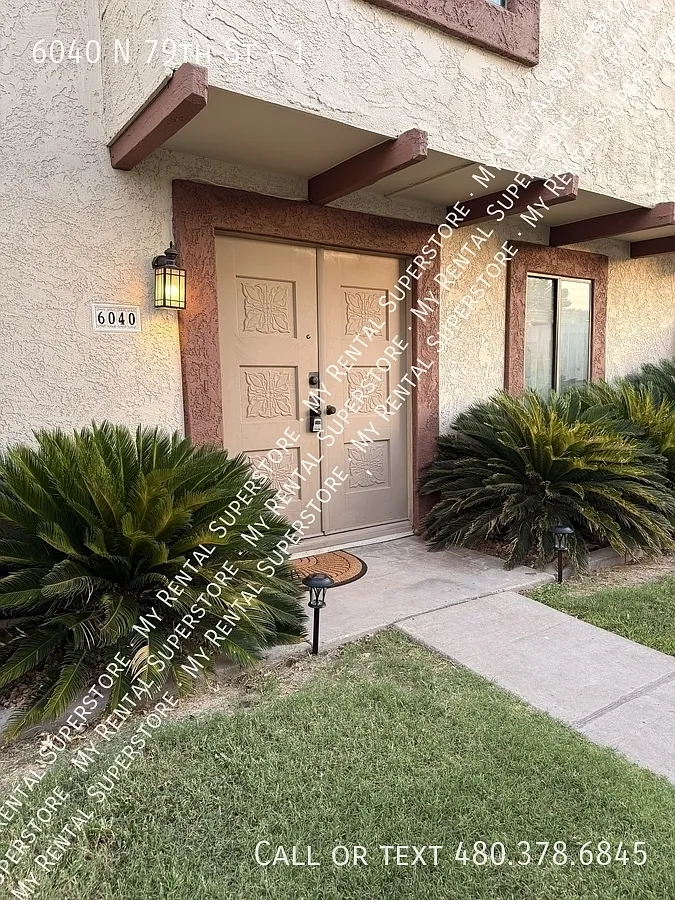 2 bed, 1.5 bath, 1053 sqft, $2,100 — Photo 1