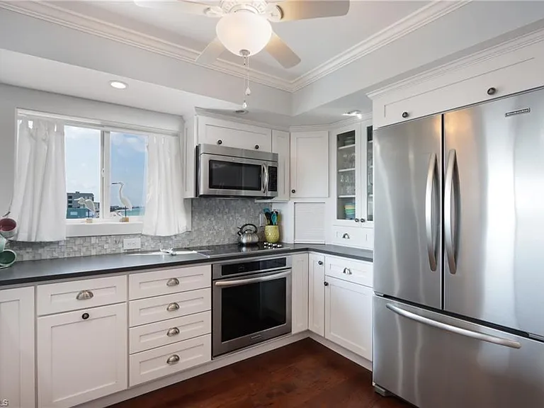 26000 Hickory Blvd #701 — Photo 4