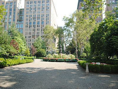 5th image of 21 Gramercy Park S APT 3C