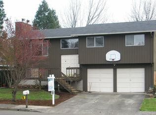 39750 McCormick Dr, Sandy, OR 97055