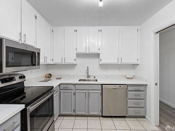 4th image of 1461 Broadway APT 205