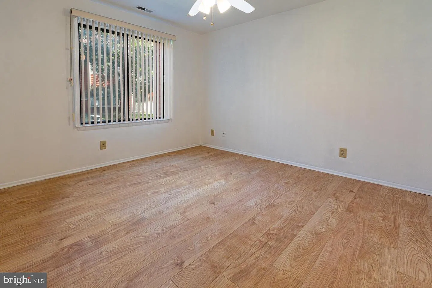 2 bed, 2.0 bath, 1032 sqft, $2,450 — Photo 4