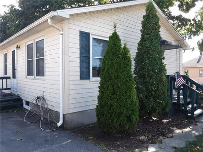 53 Midwood St, Cranston, RI, 02910