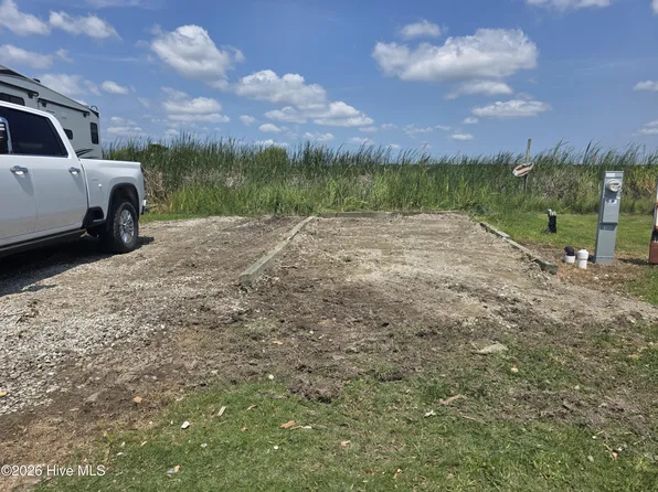 196 Gull Street, North Topsail Beach, NC 28460
