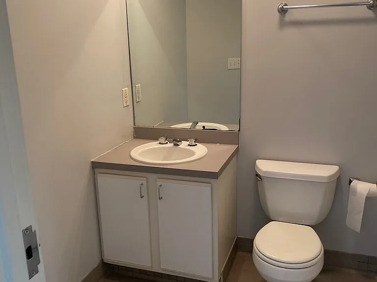 534 Commonwealth Ave #3H — Photo 15