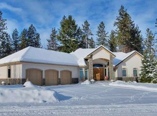 12113 N Riverwood Dr, Spokane, WA 99218