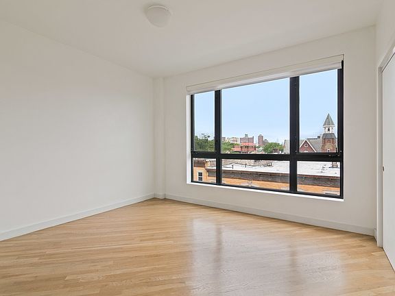 3rd image of 1188 Bedford Ave #5C