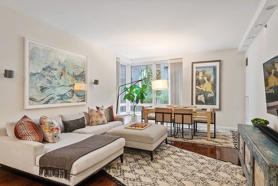1st image of 462 W 58th St APT 1A