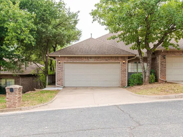 1718 Windhill Ave #1, Edmond, OK 73034