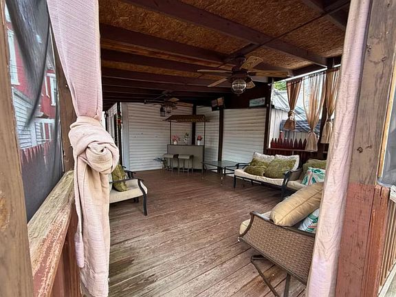 Furnished back patio perfect for entertaining.