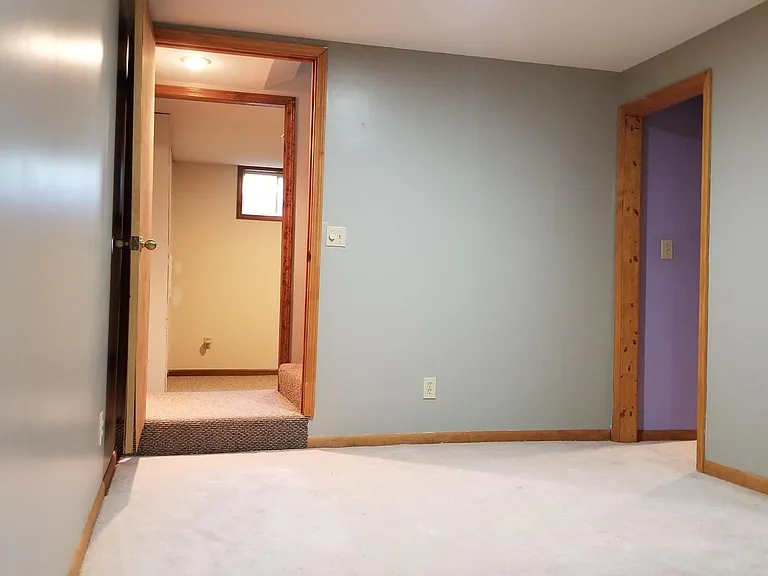 1281 E Sheridan Bridge Ln — Photo 30