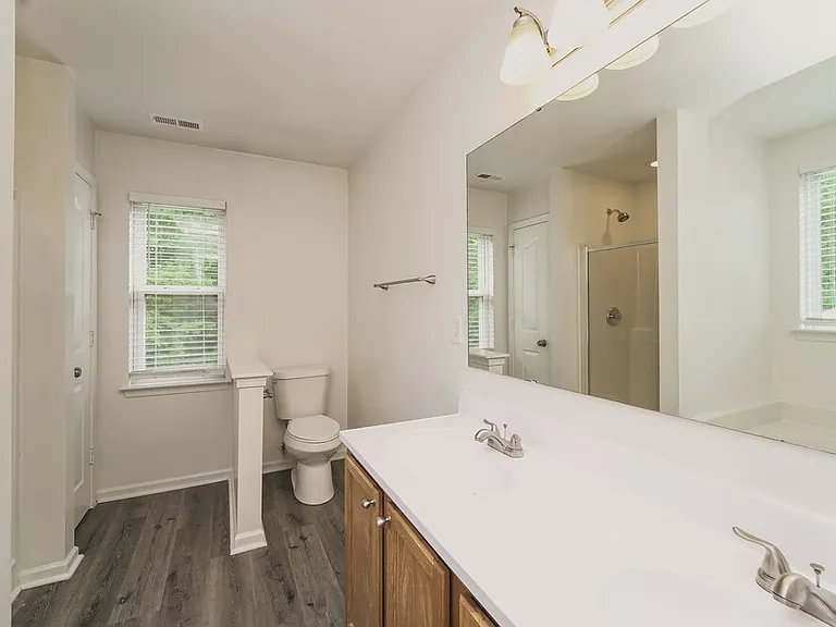 316 Wrayhill Dr — Photo 11