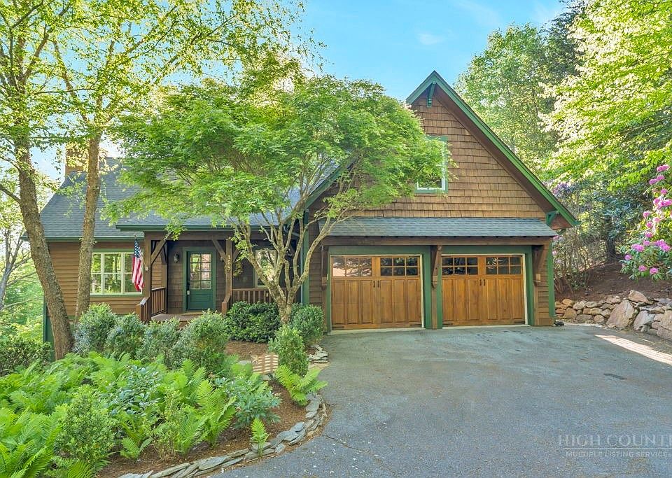 1st image of 158 Fern Forest Drive