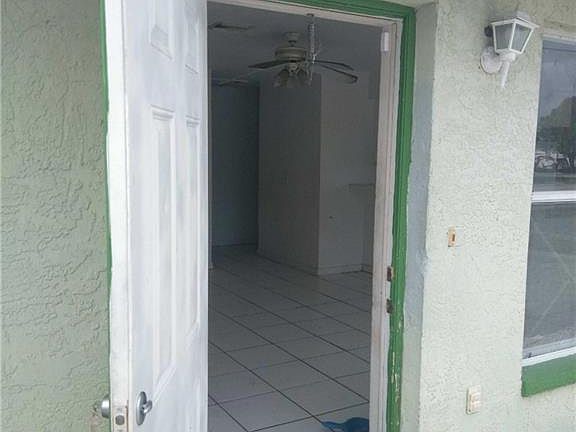 2nd image of 2749 Market St