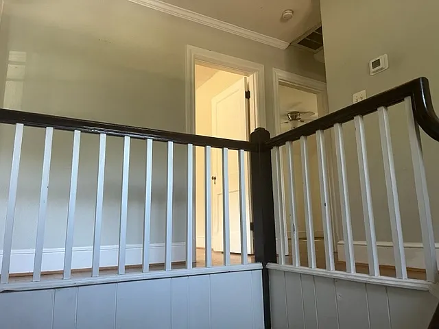 N Pershing Dr — Photo 14