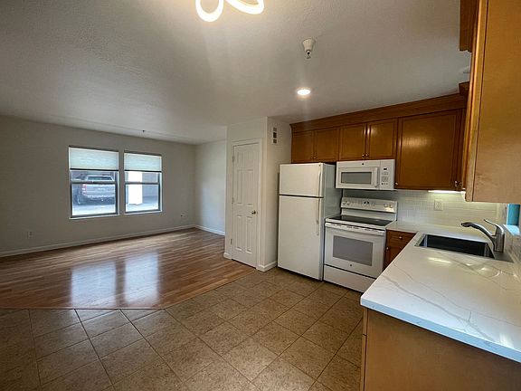 2nd image of 1455 E 36th St #102