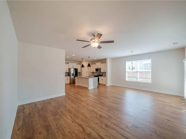 5120 Hillington Way — Photo 18