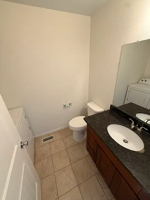 1554 Amethyst Street Southeast - 1 — Photo 4