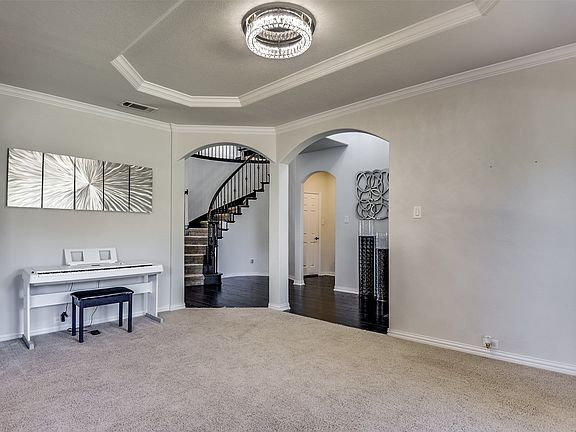 3rd image of 9816 Nolina Rd